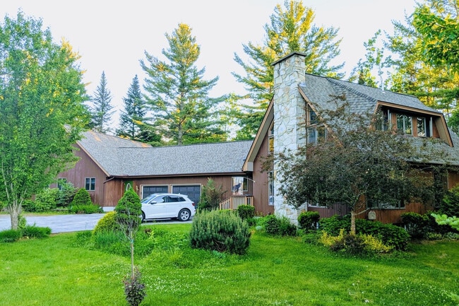 Building Photo - 66 Paquette Dr