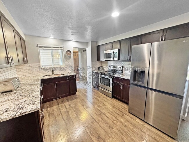 Building Photo - 5603 Centerbrook Dr