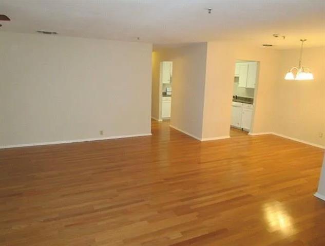 Building Photo - 5212 Cordova Ave