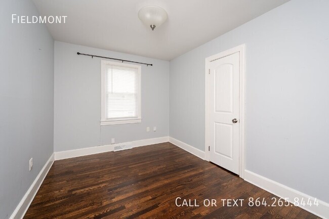 Building Photo - Charming 3-Bedroom Rental in Nicholtown Ne...