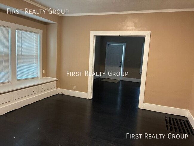 Building Photo - 1515 Wyoming St