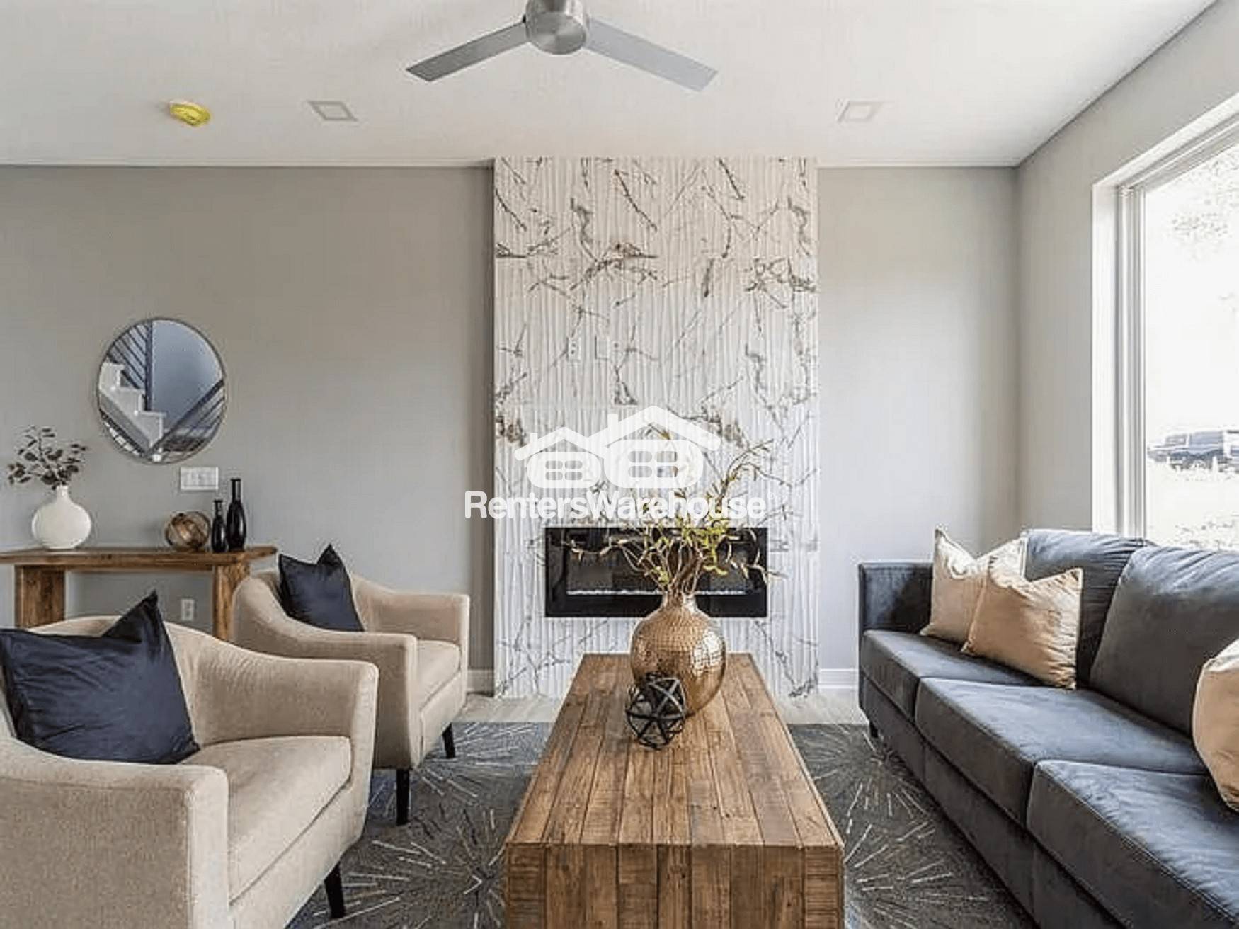 Building Photo - 15536 Rocklyn Pl