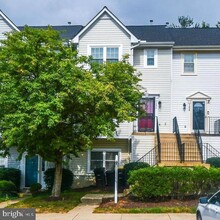 Building Photo - 7234 Tamo Ct