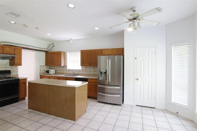 Building Photo - 1238 Manchester Cir