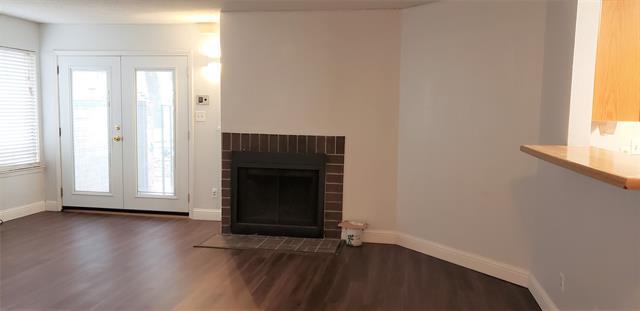Building Photo - 2304 Balsam Dr
