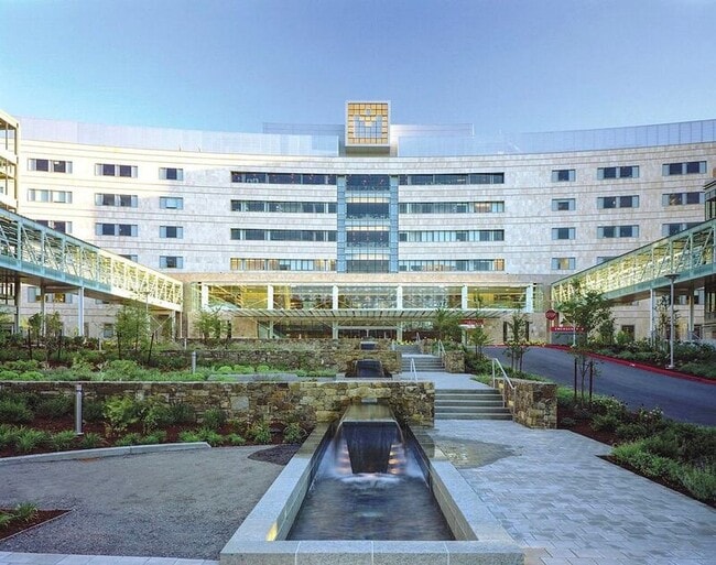 Building Photo - 4908 NE 2nd Ct