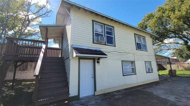 Building Photo - 200 1/2 Old Daytona Rd