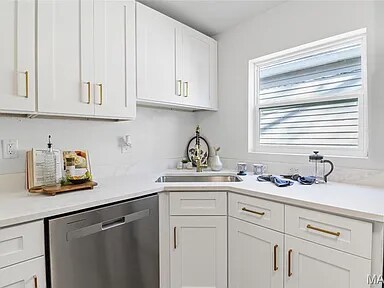 Building Photo - 8600 Mathilda Ave