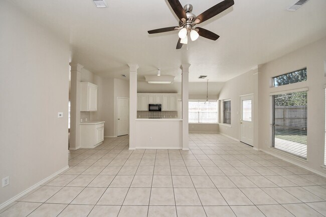 Building Photo - 7207 Glenbank Way