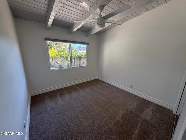 Building Photo - 914 Dunbar Ln