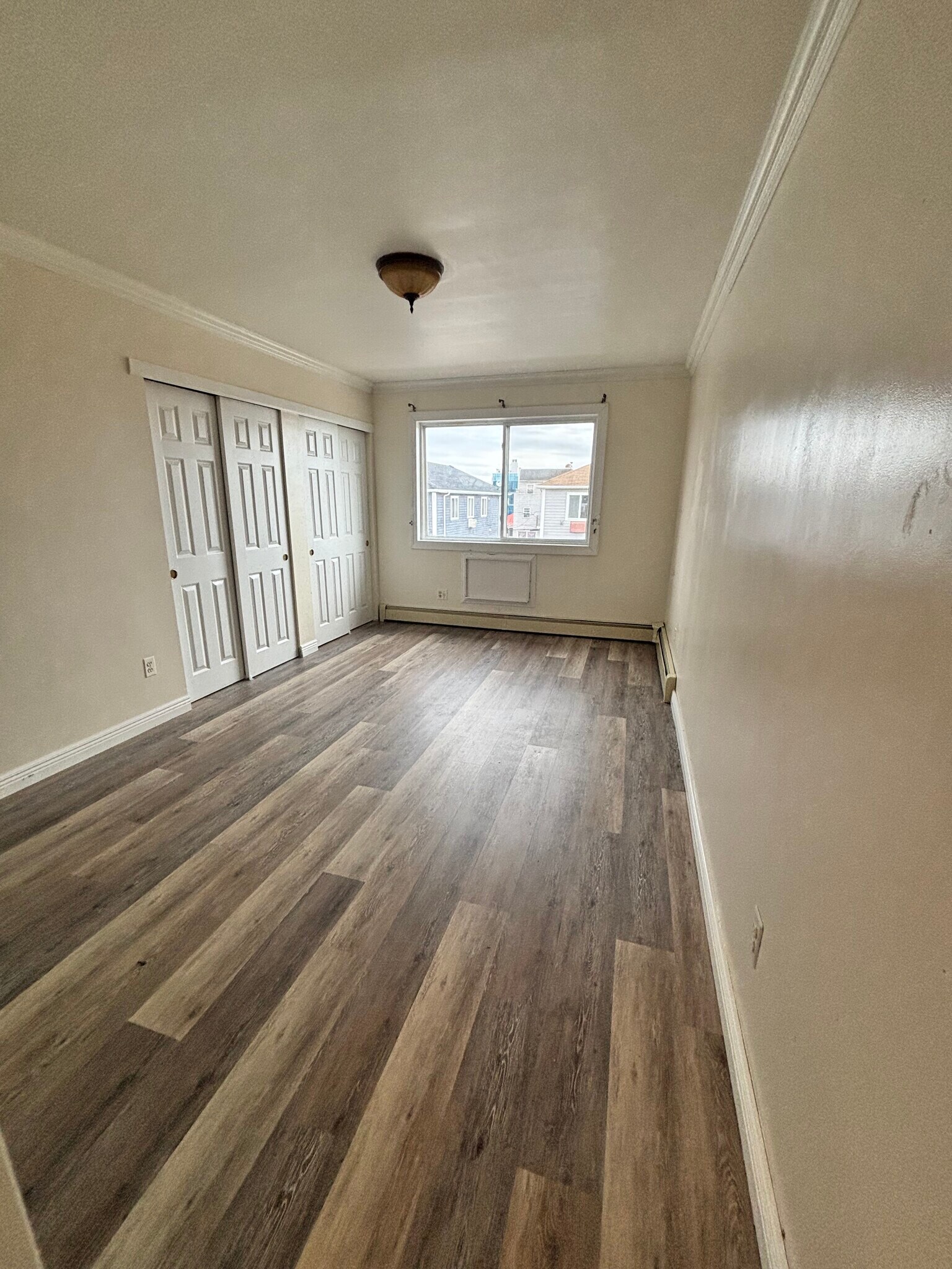 Building Photo - 130 Beach 98th St