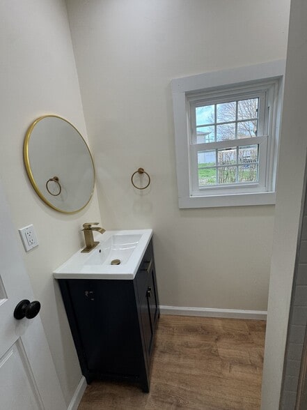 Building Photo - 4925 NY-22