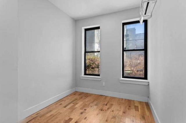 Primary Photo - 3 bedroom in Queens NY 11385