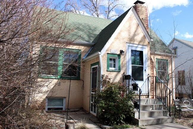 Building Photo - 520 S Loomis Ave