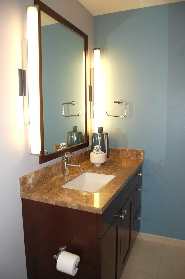 Building Photo - 55 W S Temple