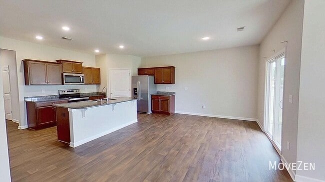 Building Photo - 22 Crestwood Pnes Trl