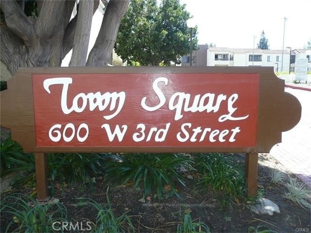 Building Photo - 600 W 3rd St