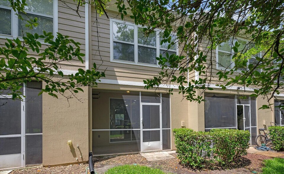 Building Photo - 8077 Summerside Cir