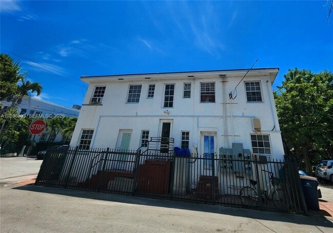 Building Photo - 235 NE 77th St