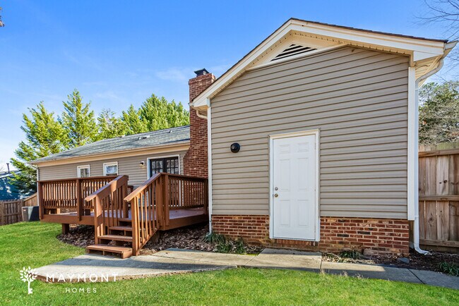 Building Photo - 1101 Bloom Wood Ln