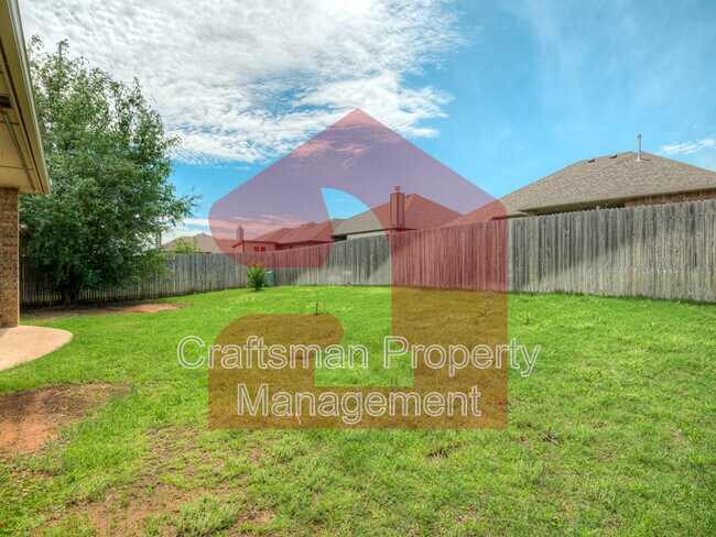 Building Photo - 3413 Huron Cir