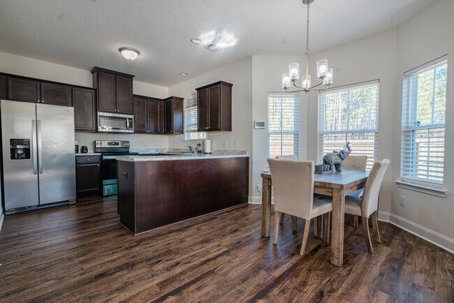 Building Photo - 221 Gambrell Rd