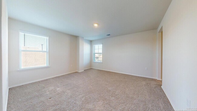 Building Photo - 2920 Panther Spg