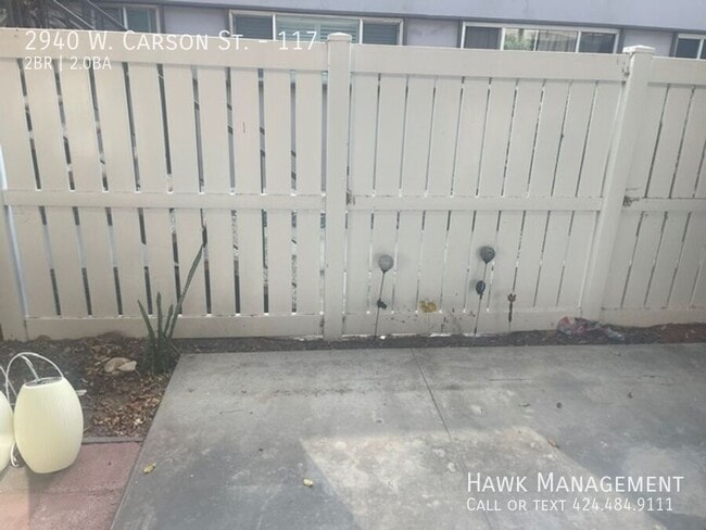 Building Photo - 2940 W Carson St