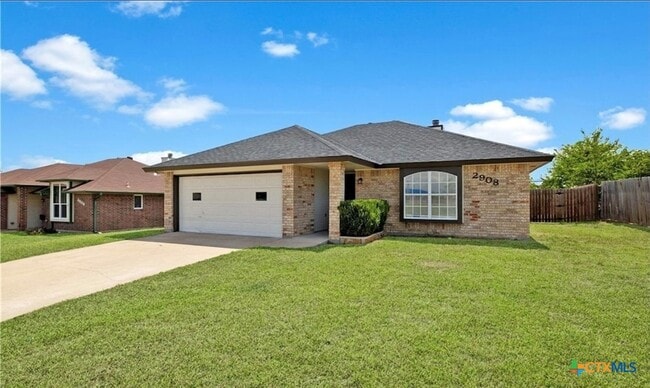Primary Photo - 2908 Southhill Dr