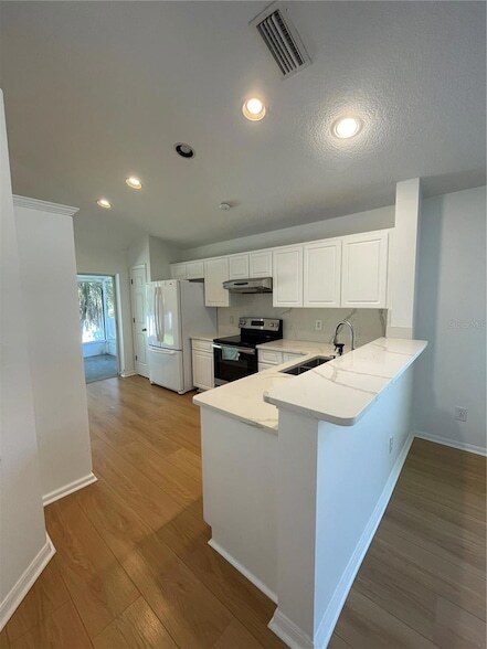 Building Photo - 5033 Prairie View Way
