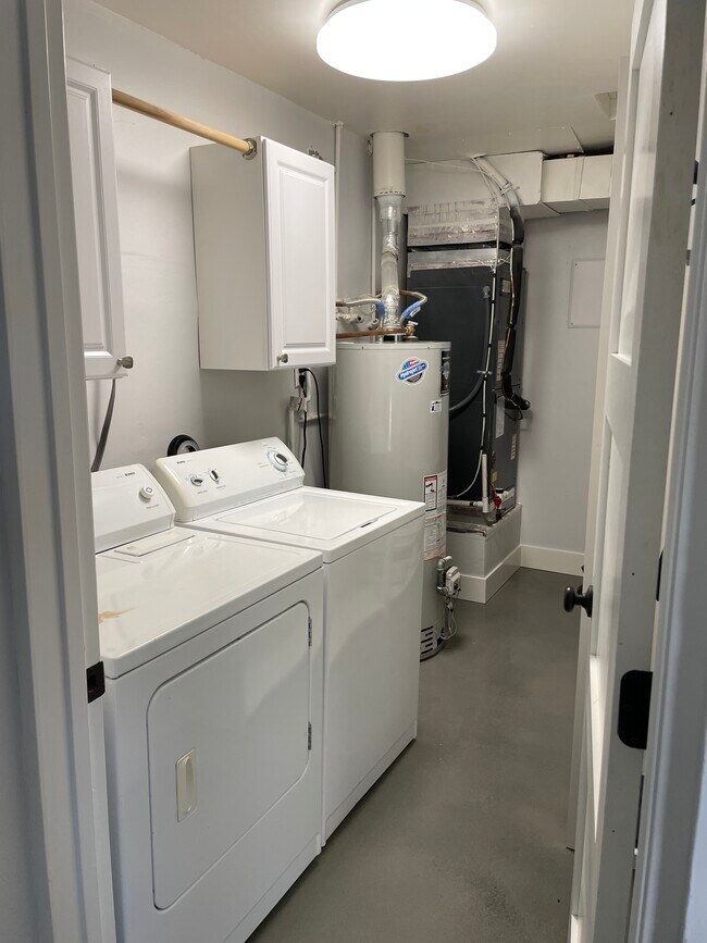 Building Photo - 1222 S Roosevelt St