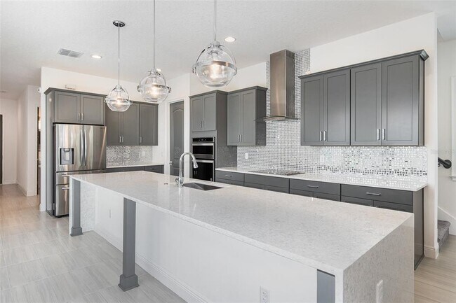 Building Photo - 10266 Beechwood Ln