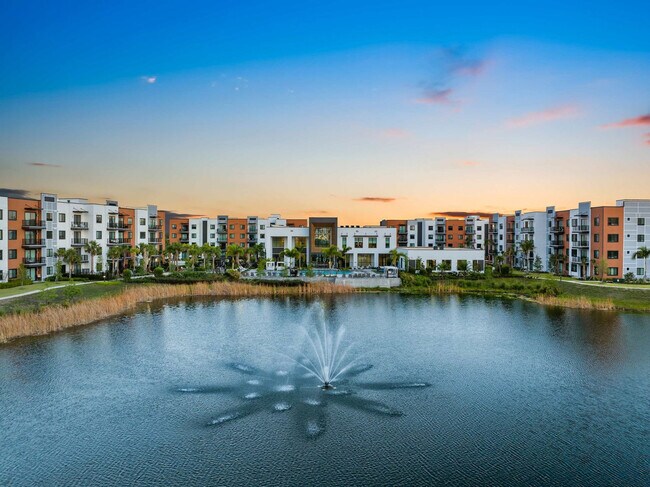 Building Photo - 12122 54th Dr E