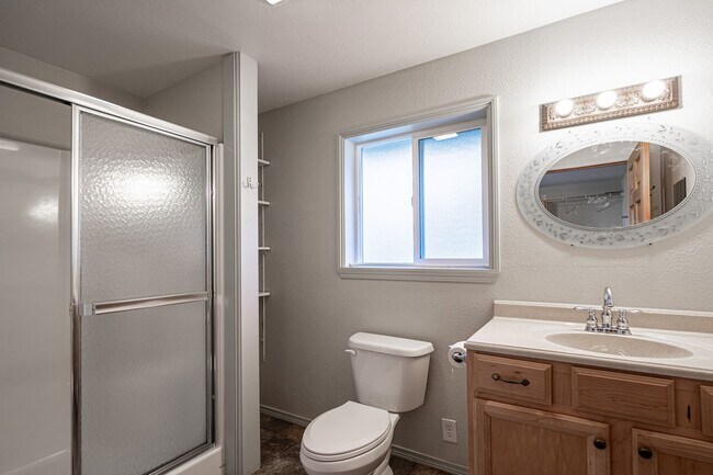 Building Photo - 3-Bedroom Home- Pets Allowed with Approval