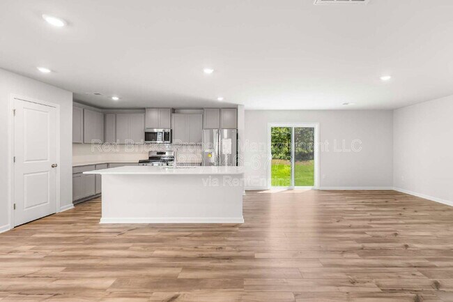 Building Photo - 10132 Chatham Run Ln