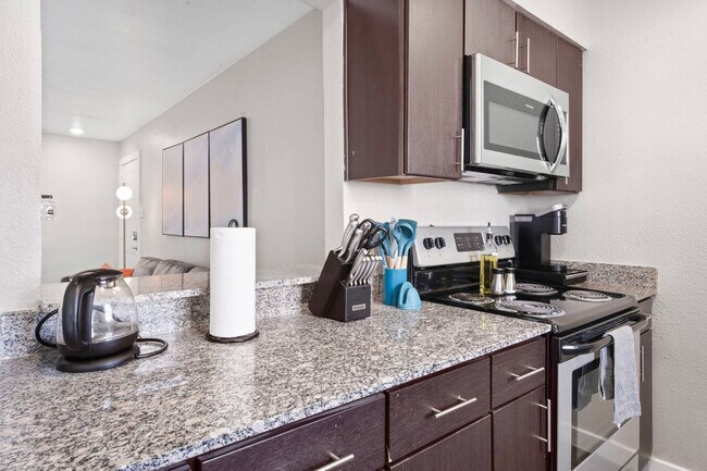 Building Photo - 2215 Town Lake Cir