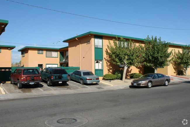 Building Photo - Mountain View Apartments