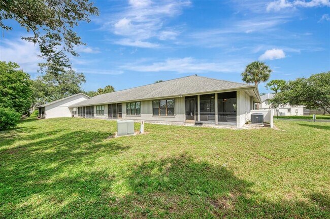 Building Photo - 952 N Beneva Rd