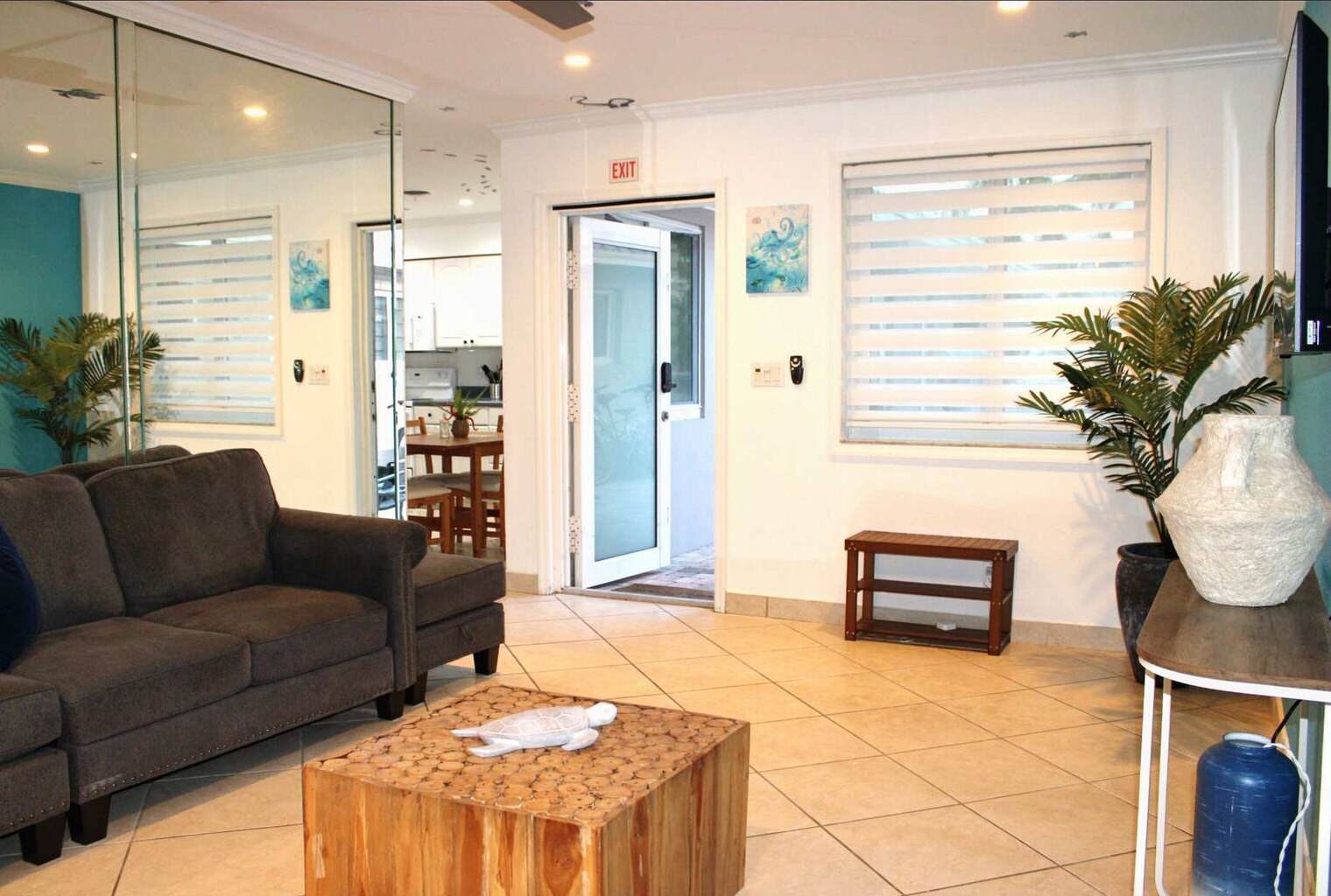 Building Photo - 330 Grant St