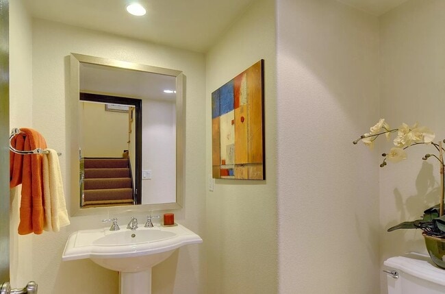 Building Photo - 4080 Lick Mill Blvd