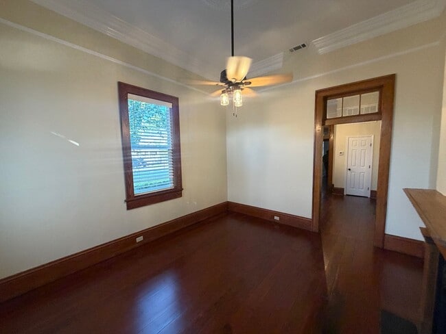 Building Photo - 2606-2608 Danneel Street