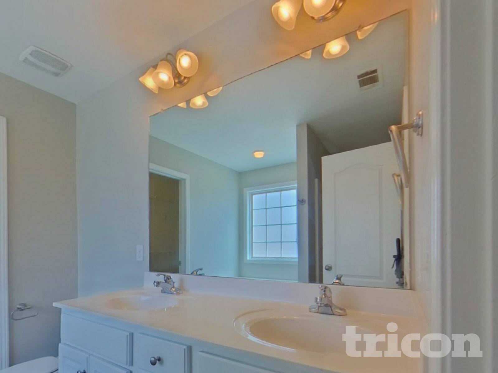 Building Photo - 157 Sinyard Cir