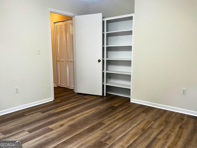 Building Photo - 156 Ardith Ln