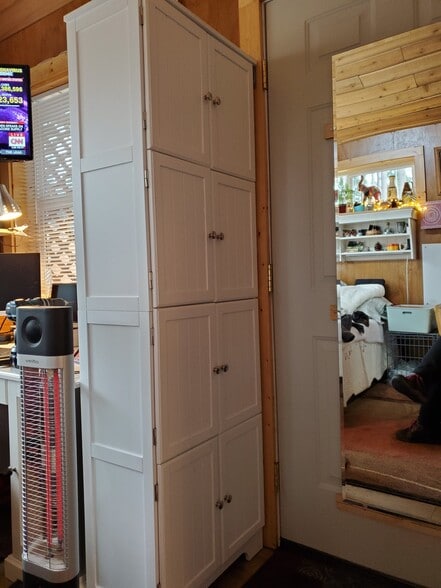 Building Photo - 5623 84 St E