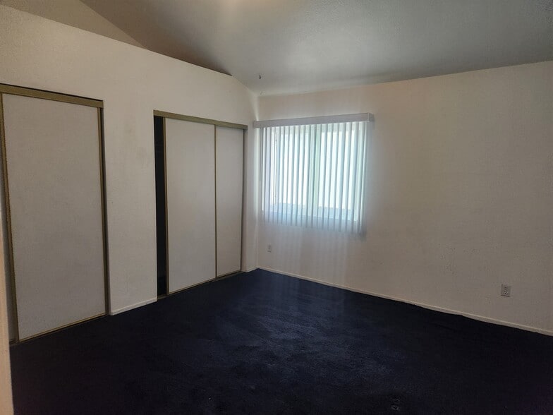 bdrm 1 - 625 S Osage Ave