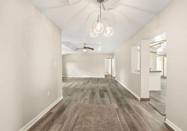 Building Photo - 4747 Port Arthur Ave