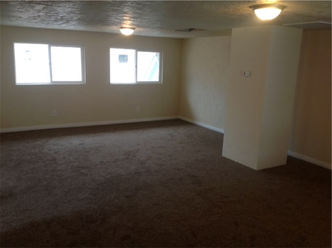 Building Photo - 540 23rd St