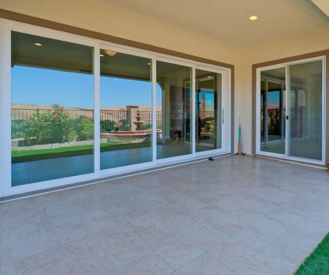 Building Photo - 6536 Terrace Ridge Ct