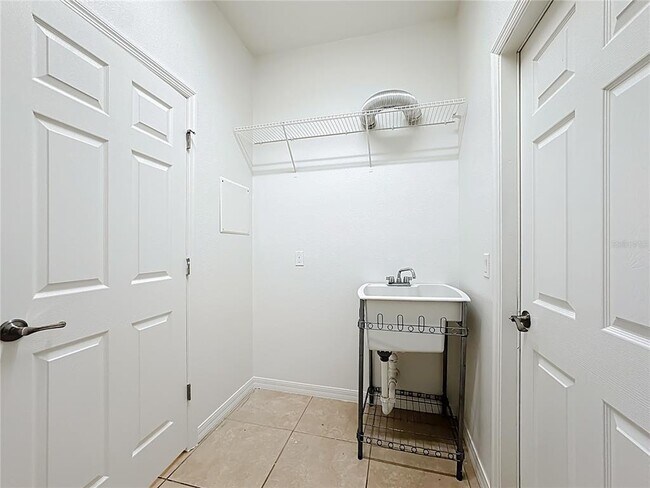 Building Photo - 3786 Eagle Isle Cir