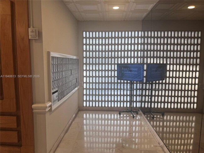 Building Photo - 5750 Collins Ave